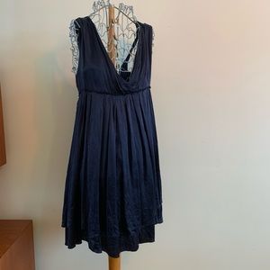 LBD. Size 11/12. Measurements in photo.